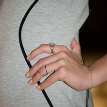 Load image into Gallery viewer, Hestia Circle Ring
