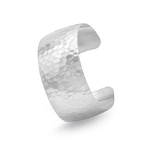 Load image into Gallery viewer, Linetta Cuff Bracelet
