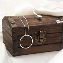 Load image into Gallery viewer, Morgana Circle Necklace
