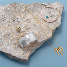 Load image into Gallery viewer, Alma Circle Earrings
