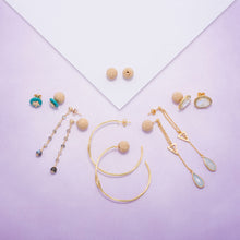 Load image into Gallery viewer, Sofia Labradorite Earrings
