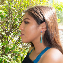 Load image into Gallery viewer, Emyra Chalcedony Earrings
