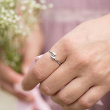 Load image into Gallery viewer, &quot;Aim For Your Dreams&quot; Arrow Wrap Around Ring
