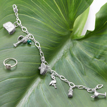 Load image into Gallery viewer, 9&quot; Polished Figure 8 Charm Bracelet
