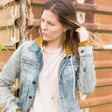 Load image into Gallery viewer, Carys Gold Chain Drop Earrings
