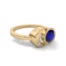 Load image into Gallery viewer, The Zora Luna Signature Yellow Gold Ring
